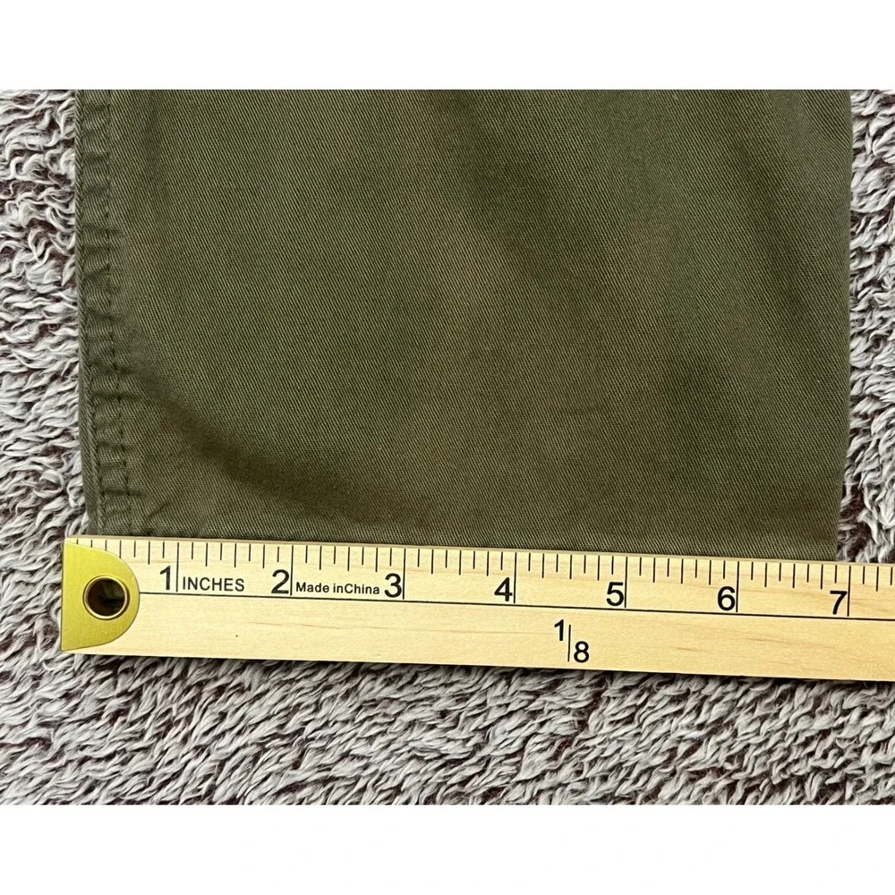Wrangler Men's 33x30 Olive Green Cargo Work Pants Regular Taper Utility Stretch